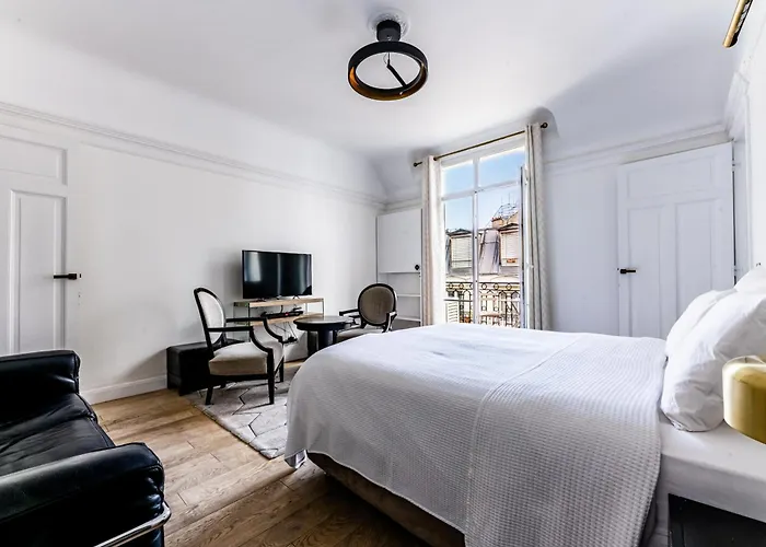 Champs Elysees Paris